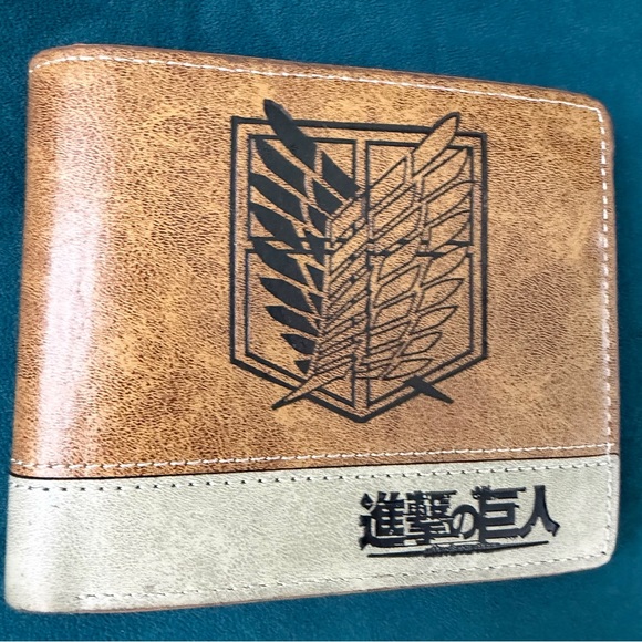 Attack on Titan Anime Bifold Wallet - Picture 2 of 7